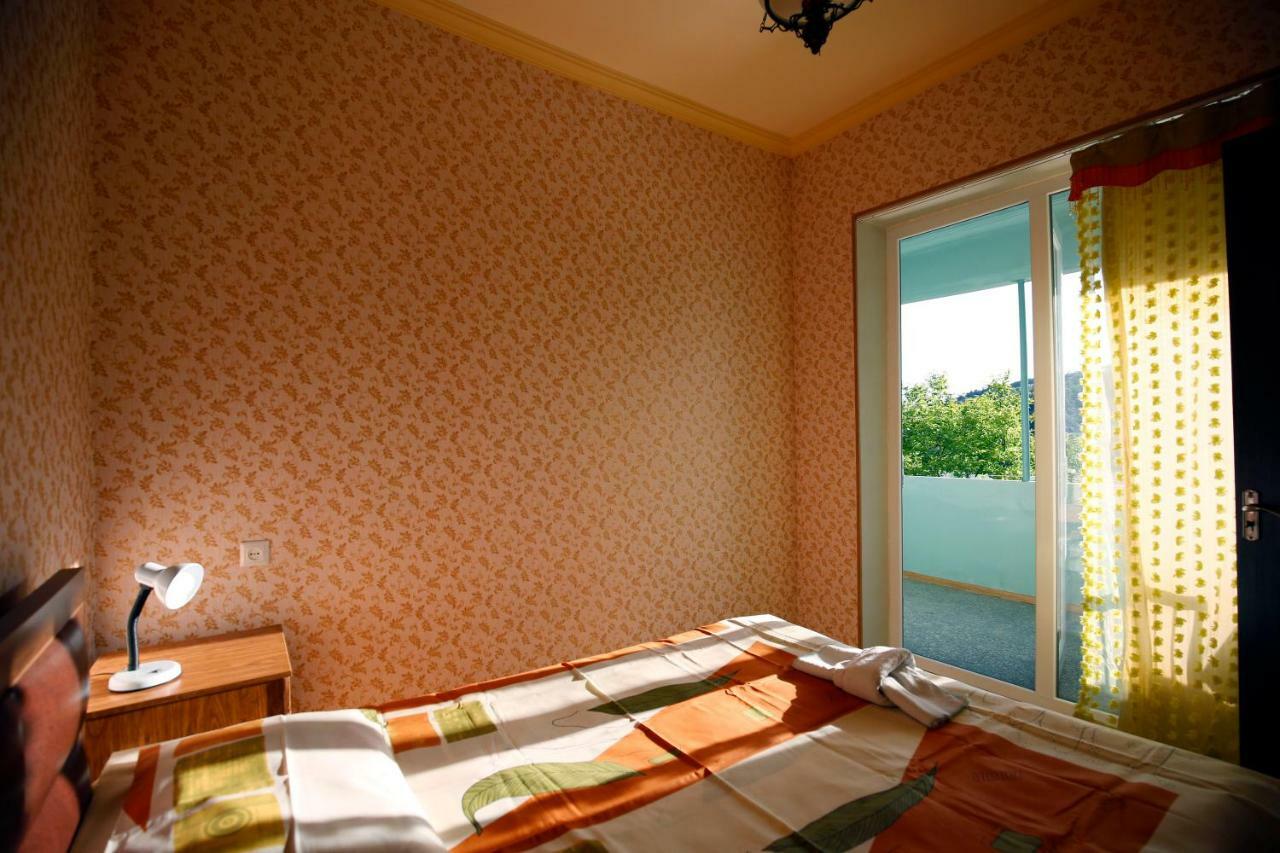 Nature House Κουτάισι Εξωτερικό φωτογραφία