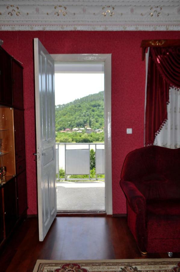 Nature House Κουτάισι Εξωτερικό φωτογραφία